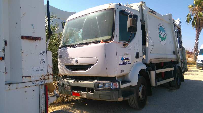 RENAULT MIDLUM DCI 220 16C    |   01.05 - 12.05 foto 8