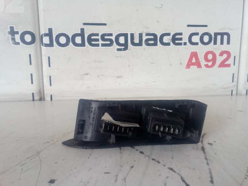 MANDO ELEVALUNAS DELANTERO DERECHO RENAULT MASTER BUS Bus   L3H2   Techo elevado,  16 - Plazas   |   10.01 - ...