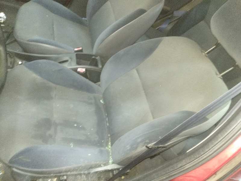 CITROEN XSARA BERLINA 2.0 HDi 66kW Premier   |   07.99 - 12.05 foto 11