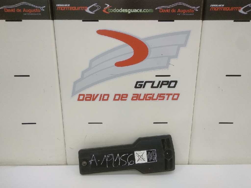 TAPA CAJA CABLES VOLVO FH XXX Fsa 6x2 LOW Largo (LH1 o L2H1)