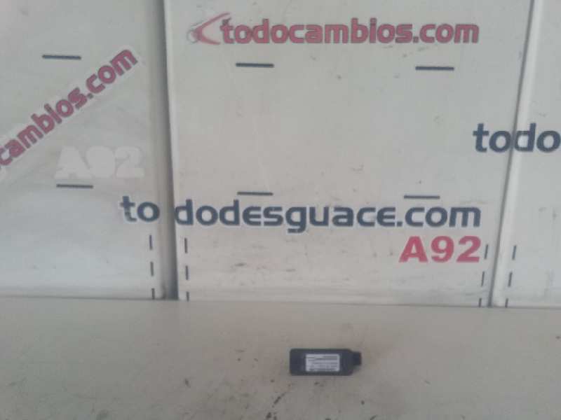 RECAMBIO DE LUZ MATRICULA PEUGEOT 207 CC Sport   |   0.07 - ...