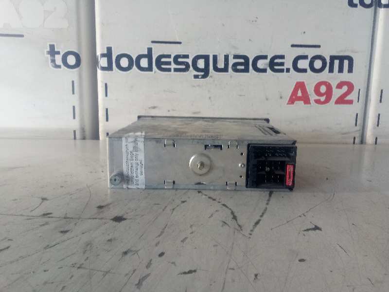 SISTEMA AUDIO / RADIO CD SKODA OCTAVIA BERLINA (1Z3) Active   |   05.04 - 12.08