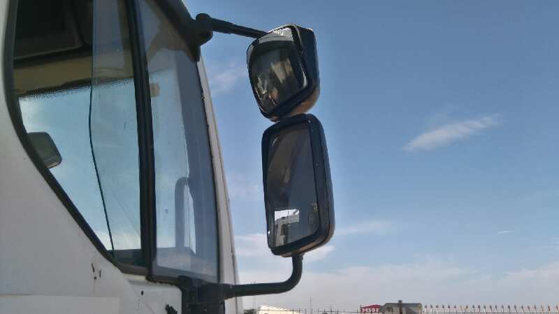 RENAULT PREMIUM DISTRIBUTION Fg 4x2 Corto Motor 7,2 Ltr. - 206 kW Diesel