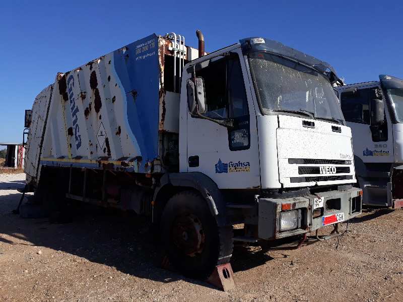 IVECO EUROCARGO 05.03 -> ML180 E 270 CV    |   01.05 - 01.06 foto 5
