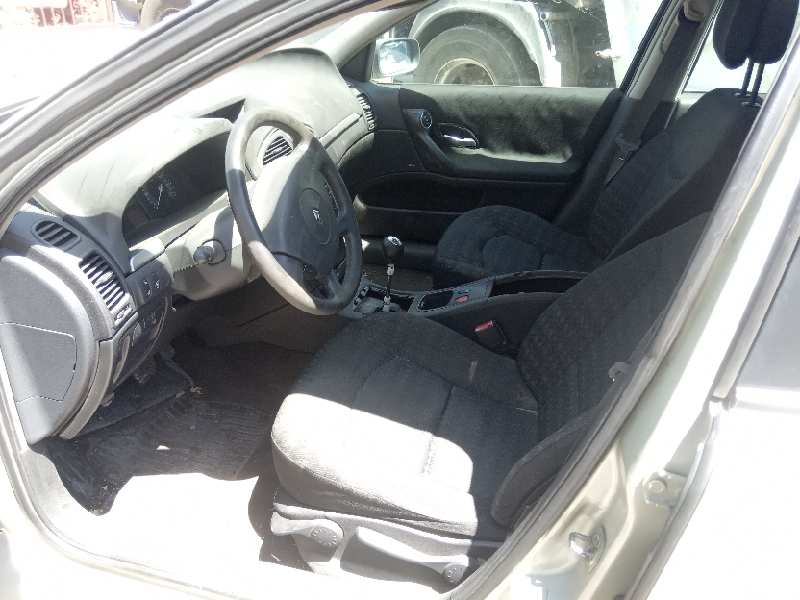 RENAULT LAGUNA II (BG0) Authentique   |   0.01 - ... foto 7