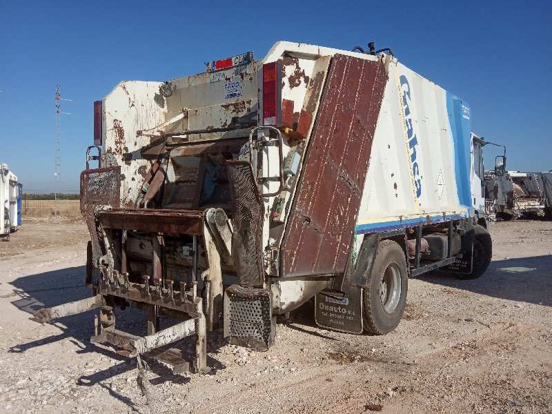 IVECO EUROCARGO 05.03 -> ML180 E 270 CV    |   01.05 - 01.06 foto 10