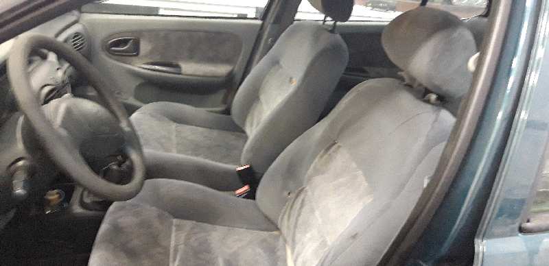 RENAULT MEGANE I CLASSIC (LA0) 1.9 dTi Alize Motor 1,9 Ltr. - 72 kW dTi Diesel CAT foto 12
