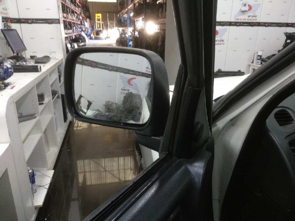 NISSAN TERRANO/TERRANO.II (R20) Aventura   |   12.97 - 12.04 foto 8