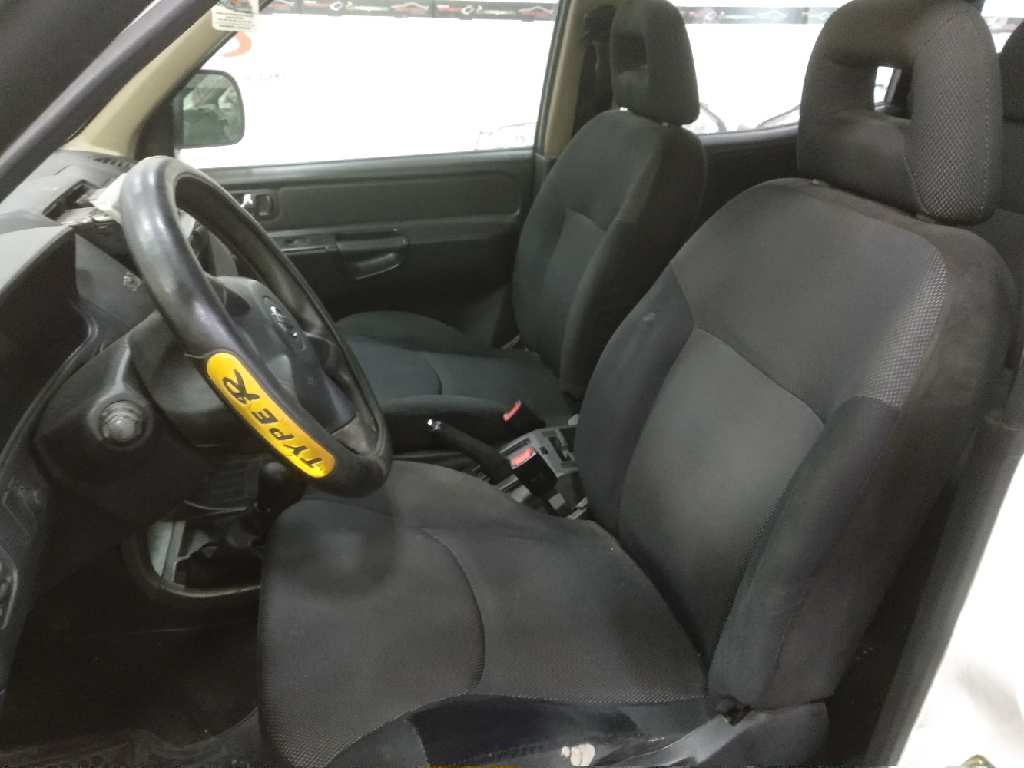 NISSAN TERRANO/TERRANO.II (R20) Aventura   |   12.97 - 12.04 foto 9