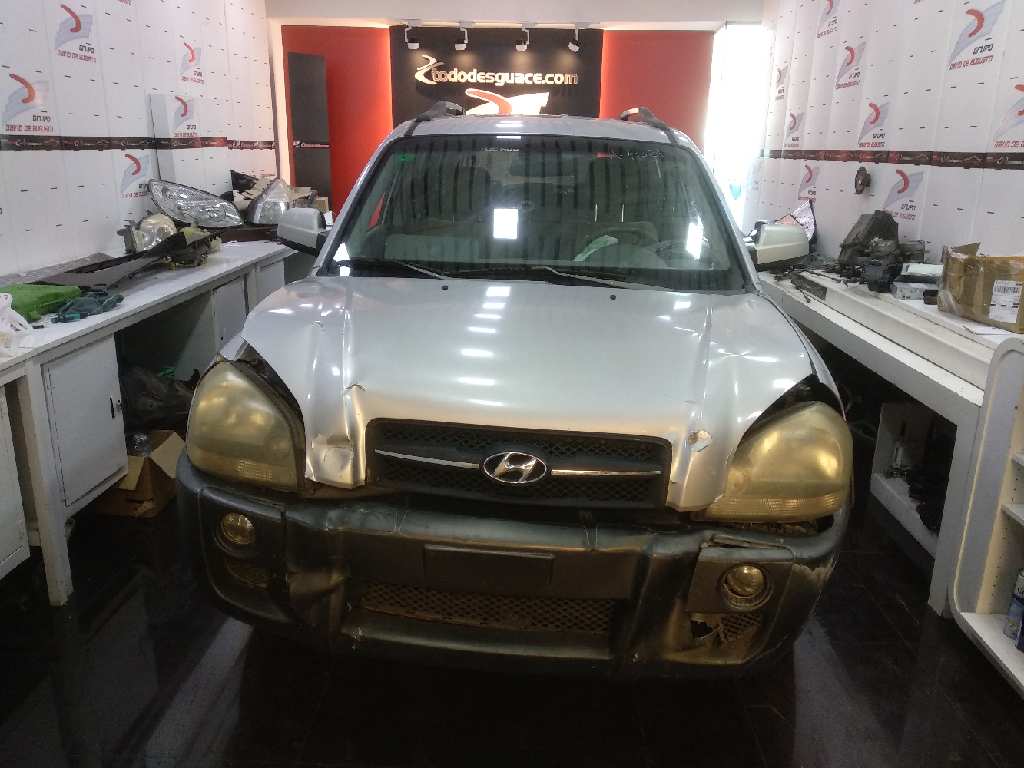 HYUNDAI TUCSON (JM) 2.0 CRDi Comfort (4WD)   |   09.04 - 12.06 foto 3