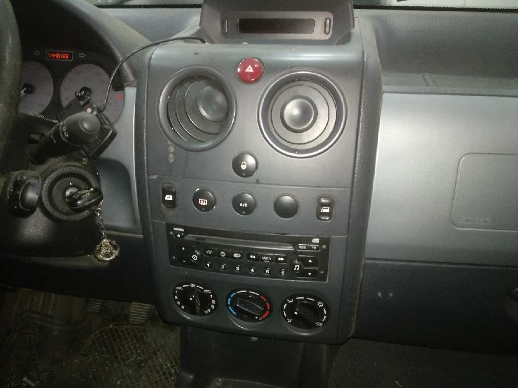 CITROEN BERLINGO 1.9 D 600 Furg. Motor 1,9 Ltr. - 51 kW Diesel foto 8