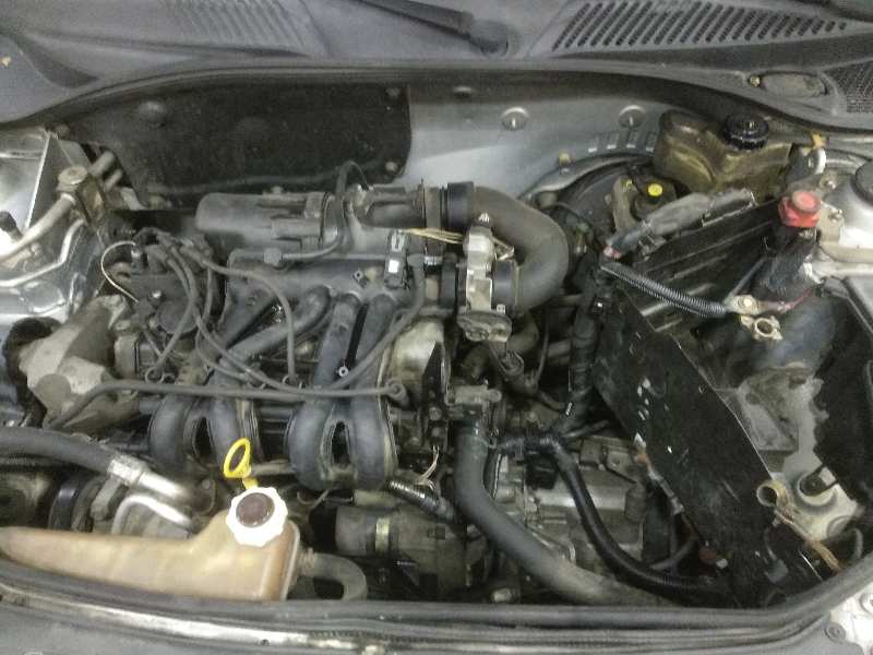 RENAULT CLIO II FASE I (B/CBO) 1.2 Motor 1,2 Ltr. - 43 kW foto 3