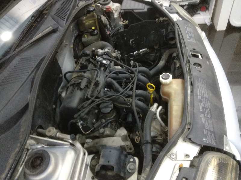 RENAULT CLIO II FASE I (B/CBO) 1.2 Motor 1,2 Ltr. - 43 kW foto 4