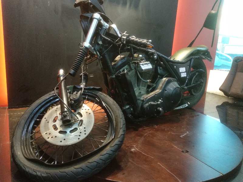 HARLEY-DAVIDSON DYNA SUPER GLIDE CUSTOM 1.4 1.400 cm3