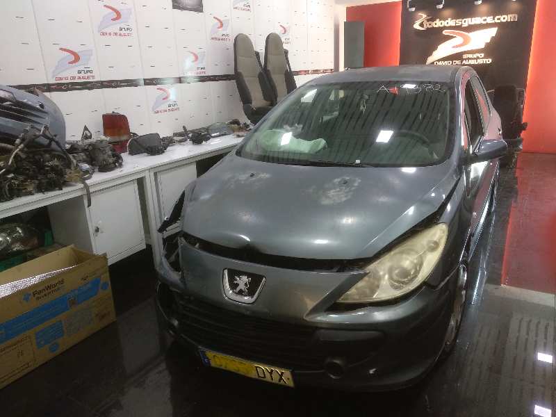 PEUGEOT 307 BERLINA (S2) X-Line Motor 1,6 Ltr. - 80 kW HDi