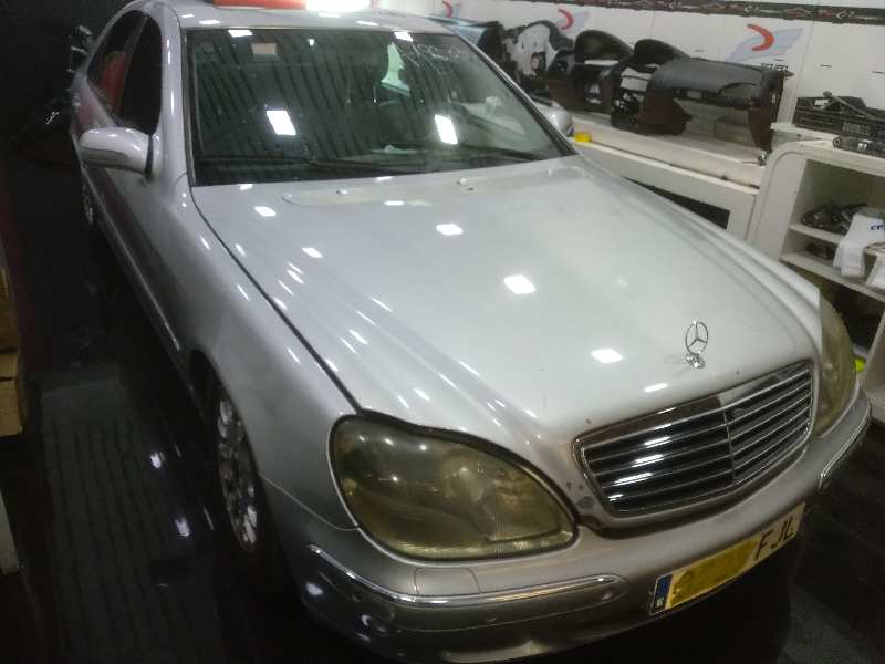 MERCEDES CLASE S (W220) BERLINA 320 CDI (220.026)   |   08.99 - 12.02 foto 4