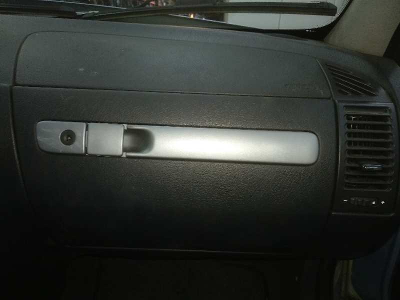 CITROEN XSARA BERLINA 2.0 HDi Attraction (66kW)   |   07.99 - 12.00 foto 9