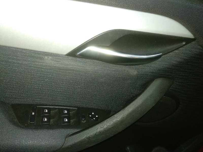 BMW X1 (E84) sDrive 20d   |   09.09 - 12.12 foto 12