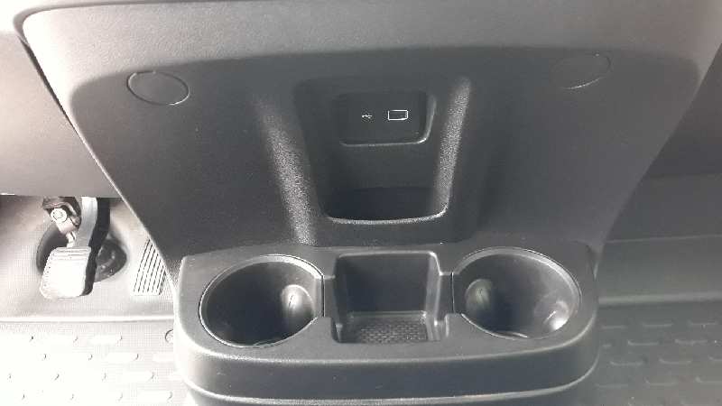 JUEGO ASIENTOS COMPLETO PEUGEOT BOXER CAJA CERRADA (BAT. 3450) (333) HDi (330)   |   10.08 - 12.19