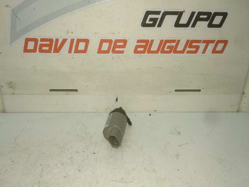 MOTOR DE LA BOMBA DEL LAVAPARABRISAS foto 2