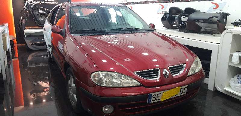 RENAULT MEGANE I FASE 2 BERLINA (BA0) 1.6 16 V RT (BA04) Motor 1,6 Ltr. - 79 kW foto 2