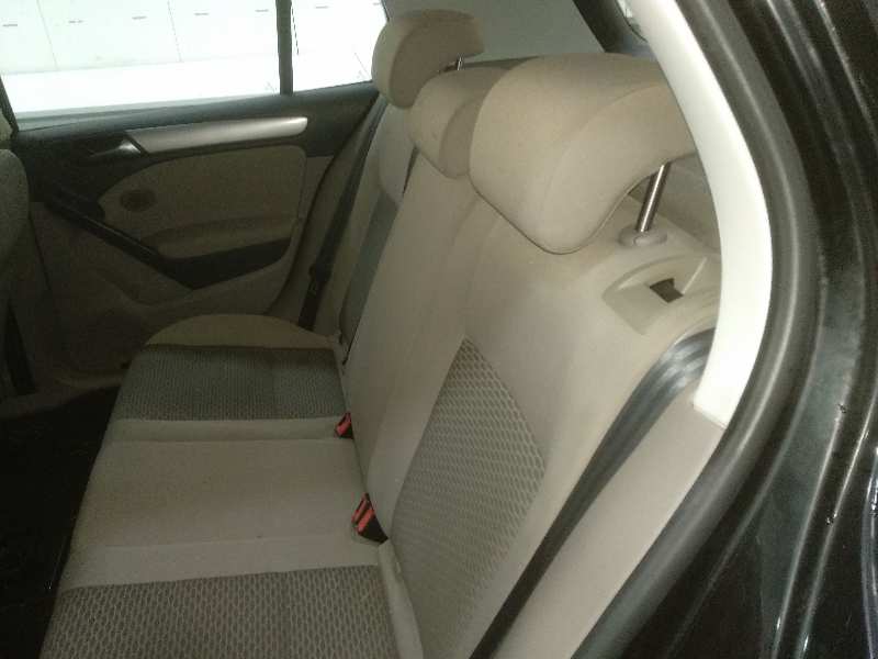 VOLKSWAGEN GOLF VI (5K1) Advance   |   09.08 - 12.09