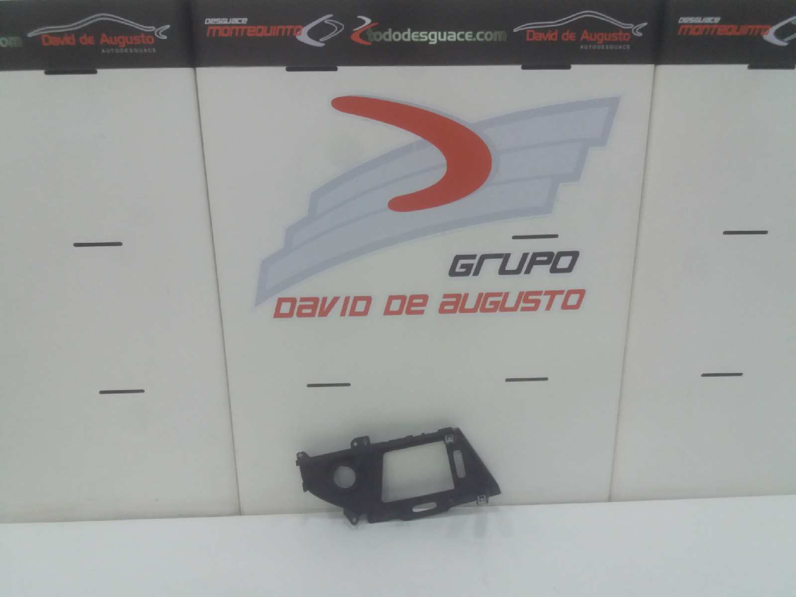 MODULO ECU CAJA FUSIBLES foto 2
