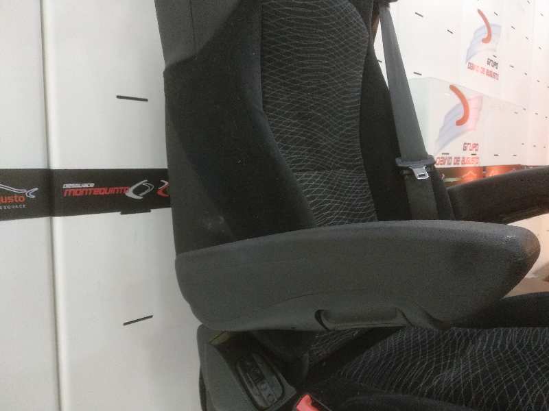 ASIENTO DELANTERO IZQUIERDO MERCEDES ACTROS BM 963.403 ACHSER 1848 LS 4X2 F 13      |   01.17 - 03.17