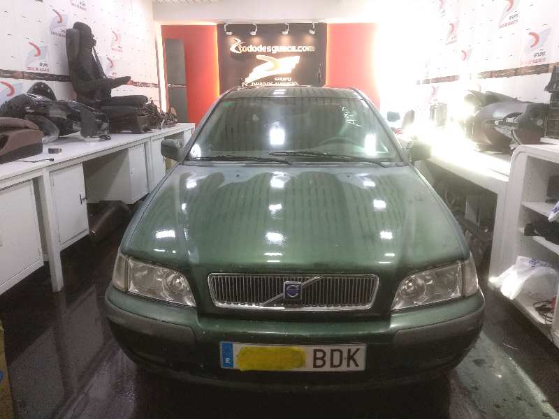 VOLVO S40 BERLINA (1995-2005) 1.9 D foto 3