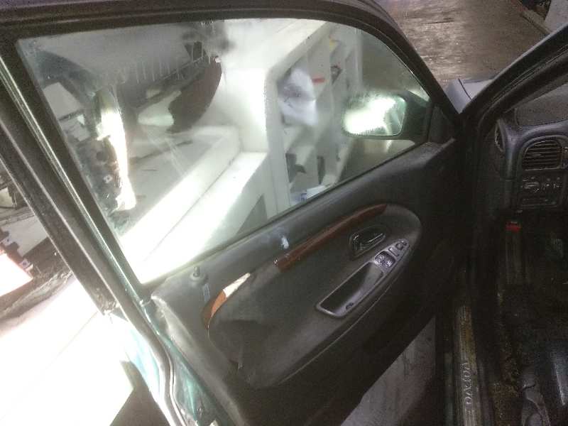 VOLVO S40 BERLINA (1995-2005) 1.9 D foto 7