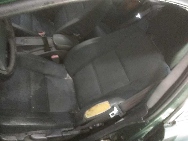 VOLVO S40 BERLINA (1995-2005) 1.9 D foto 11