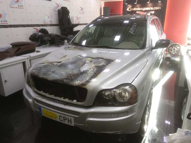 VOLVO XC90 (2002-2014) D5