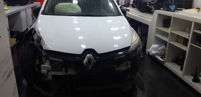 RENAULT CLIO IV Authentique   |   09.12 - 12.16 foto 2