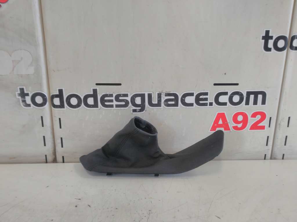GUARNECIDO PALANCA FRENO MANO BMW X1 (E84) sDrive 20d   |   09.09 - 12.12
