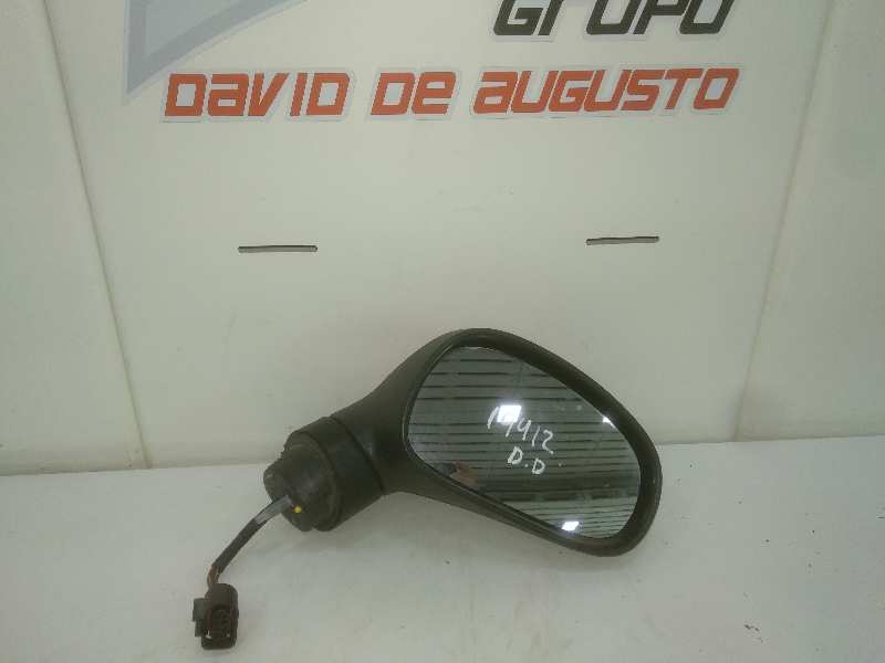 RETROVISOR DERECHO ELECTRICO