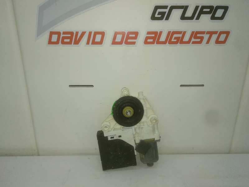 MOTOR ELEVALUNAS DELANTERO IZQUIERDO NISSAN PRIMERA BERLINA (P11) Básico   |   12.00 - ...