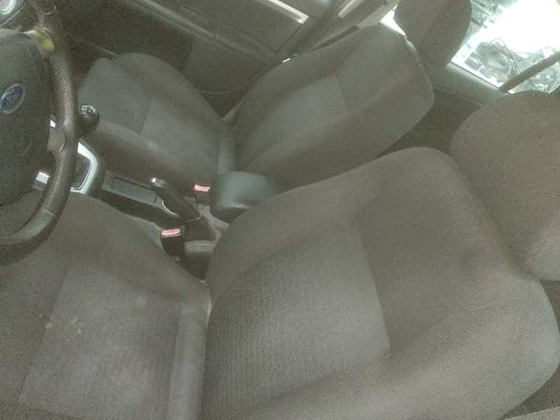 FORD MONDEO BERLINA (GE) Ambiente   |   12.02 - 12.02 foto 10