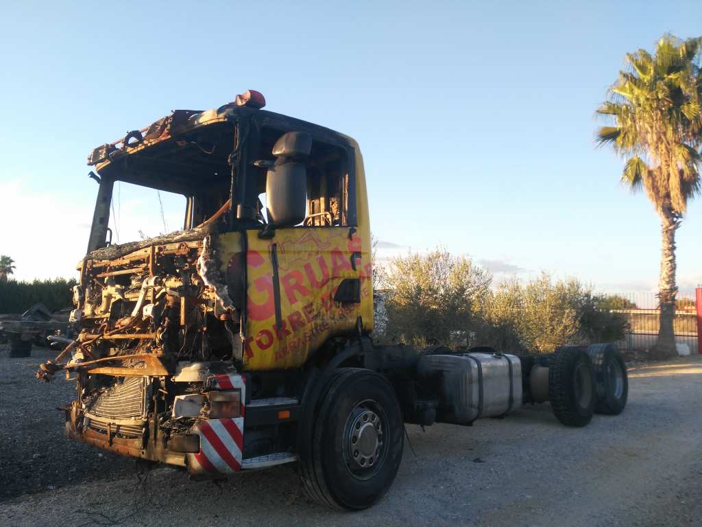 SCANIA SERIE 4 (P/R 114 L) FSA  340 (4X2)  E2/E3 Corto CR 13 / 14 B   |   01.96 - 12.04 foto 2