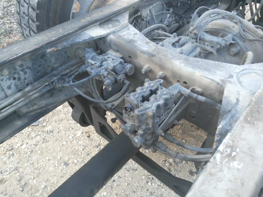 SCANIA SERIE 4 (P/R 114 L) FSA  340 (4X2)  E2/E3 Corto CR 13 / 14 B   |   01.96 - 12.04 foto 11