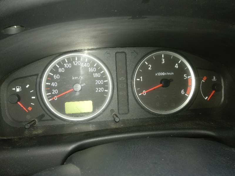 NISSAN ALMERA (N16/E) Acenta   |   12.02 - 12.04 foto 5