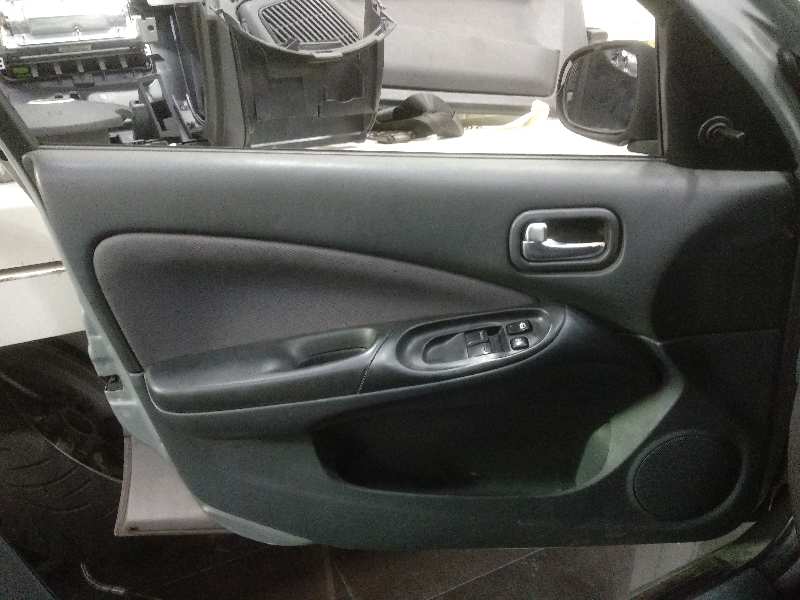 NISSAN ALMERA (N16/E) Acenta   |   12.02 - 12.04 foto 7