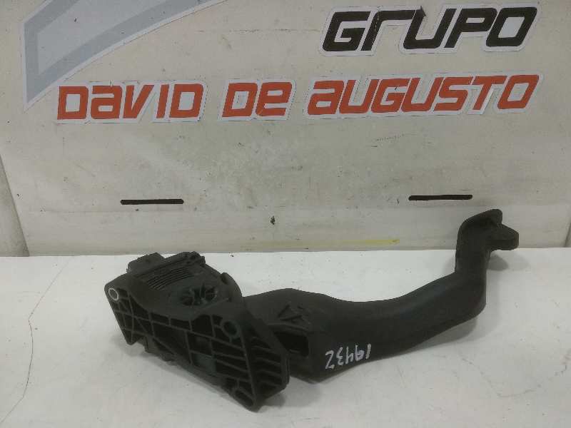 PEDAL ACELERADOR