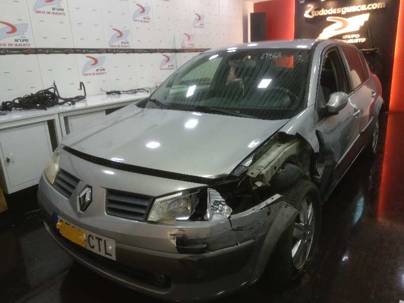 RENAULT MEGANE II BERLINA 5P Authentique   |   07.02 - ... foto 4