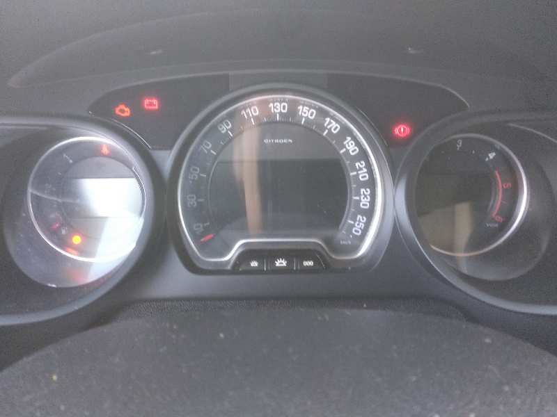 CITROEN C5 BERLINA 2.0 HPi Exclusive   |   03.01 - 12.03 foto 8