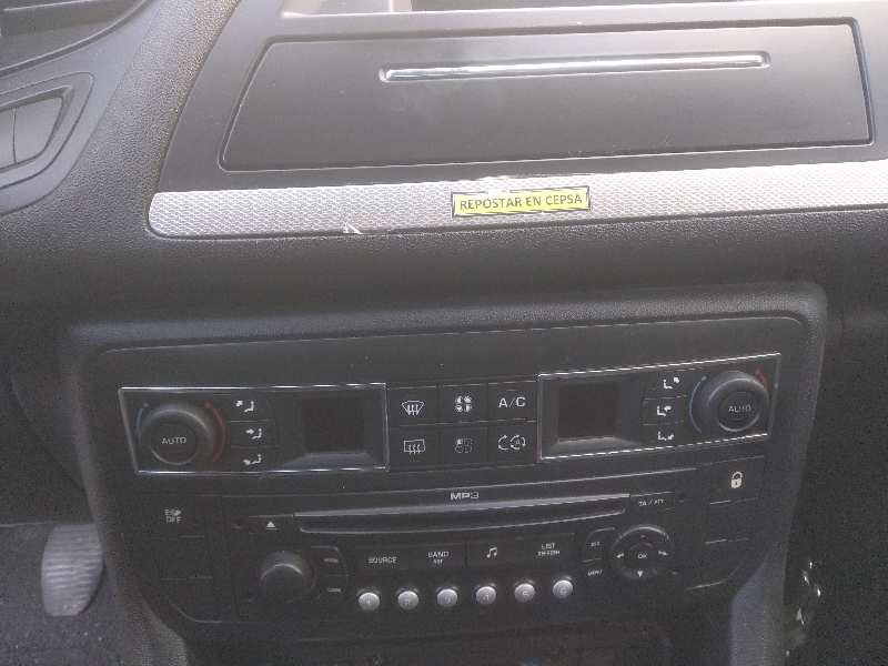 CITROEN C5 BERLINA 2.0 HPi Exclusive   |   03.01 - 12.03 foto 11