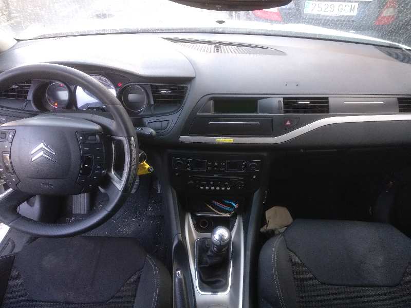 CITROEN C5 BERLINA 2.0 HPi Exclusive   |   03.01 - 12.03 foto 12