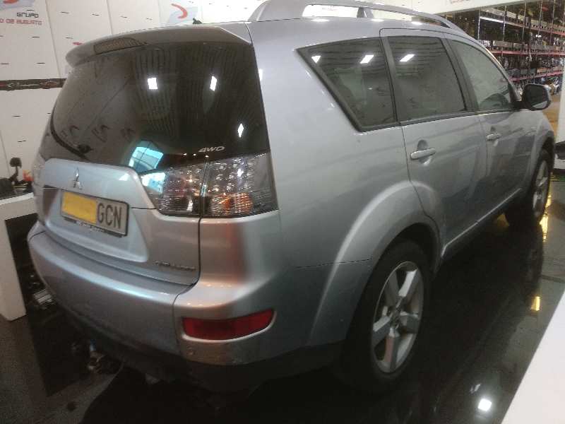 MITSUBISHI OUTLANDER (CW0) 2.0 DI-D Intense   |   02.07 - 12.09