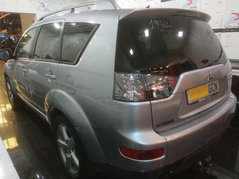 MITSUBISHI OUTLANDER (CW0) 2.0 DI-D Intense   |   02.07 - 12.09