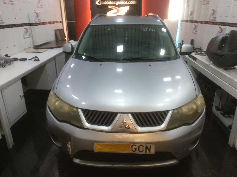 MITSUBISHI OUTLANDER (CW0) 2.0 DI-D Intense   |   02.07 - 12.09