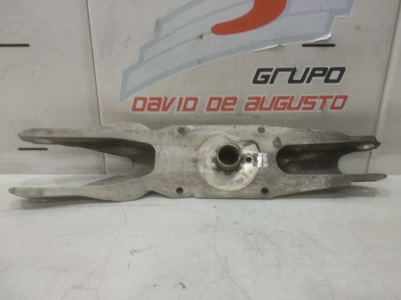 BRAZO SUSPENSION INFERIOR TRASERO DERECHO foto 4